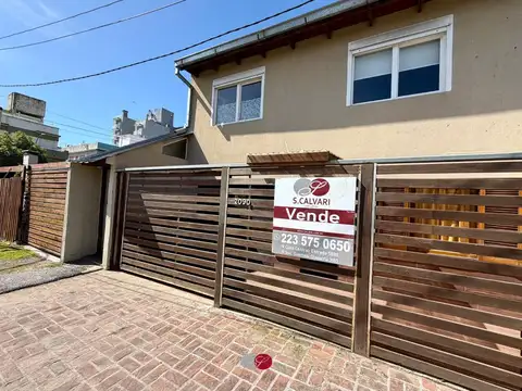 Depto Tipo Casa en Venta de 5 ambientes