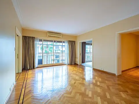 Excelente departamento en edificio de GRAN CATEGORÍA - INMEJORABLE UBICACIÓN- MUY LUMINOSO