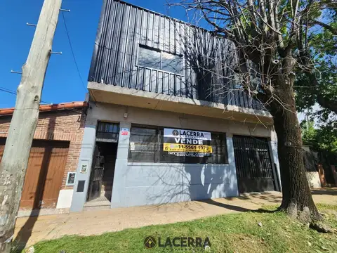 Alquiler de galpon  2 plantas fondo libre en Villa Ballester