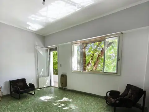Depto Tipo Casa en Alquiler en Villa Ballester, $ 1.200.000