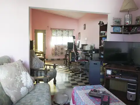Casa en Venta en Las Piedras, USD 140.000