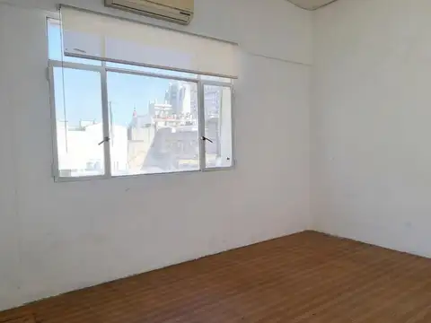 Oficina en Venta con 1 cochera