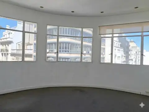 Oficina en venta en CABA, Monzerrat. En esquina