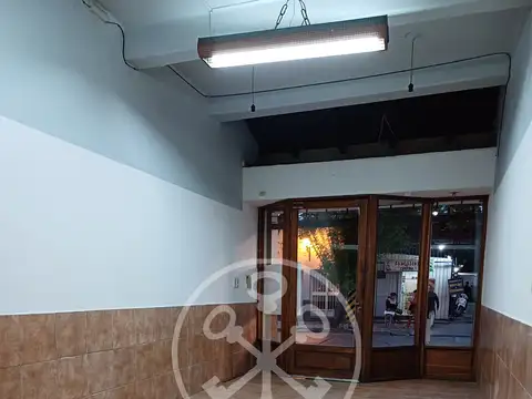 Local en Alquiler en Zona Centro, $ 850.000