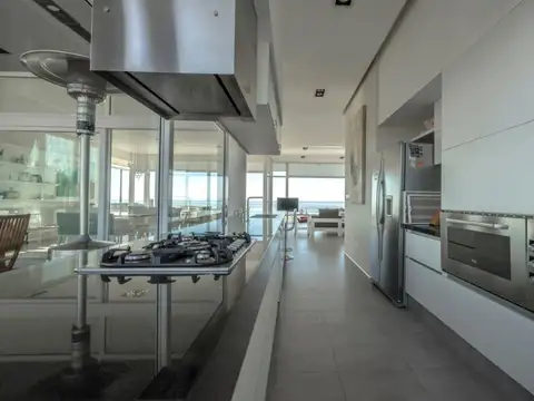 CASA CARILO FRENTE AL MAR