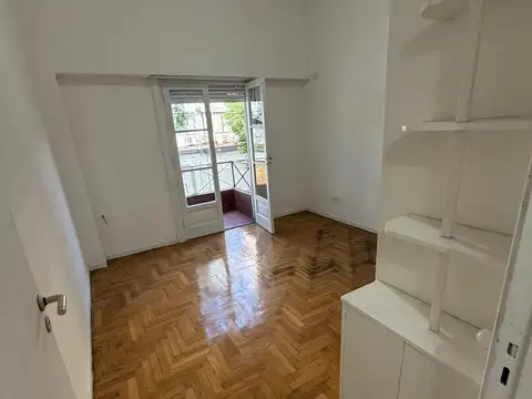 FLORESTA.SEGUROLA Y JUAN B JUSTO. DTO.2 AMB.MAS PATIO. BALCON LAVADERO.0