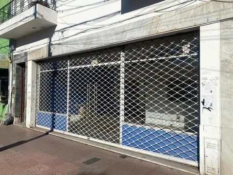 Local en Alquiler en Tigre Centro, $ 800.000