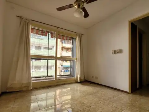 Departamento en Alquiler en Centro, $ 750.000