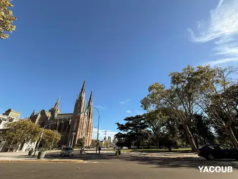 54 e/ Avenida 13 y 14