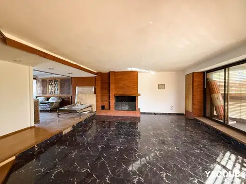 Departamento en Alquiler con 2 cocheras