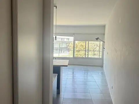VENTA DE MONOAMBIENTE CON COCHERA EN HOMES II