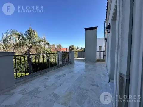 Casa en Venta al Este
