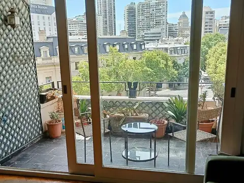 Departamento 5 ambientes con 3 baños