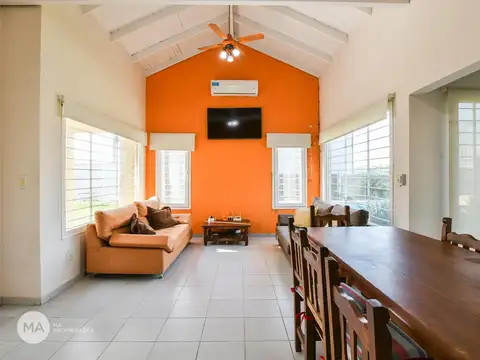 Casa en Alquiler en Roldan, $ 1.500.000