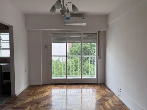 ALQUILER MONOAMBIENTE CON BALCON Y COCINA INDEPENDIENTE EN PALERMO