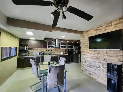 Casa en Venta en Ituzaingo, USD 200.000