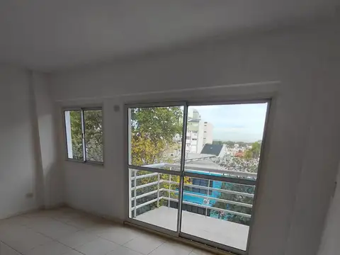 varela 700, Piso 3