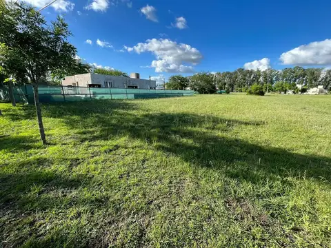 LOTE EN VENTA CAMPOS DE ROCA 2