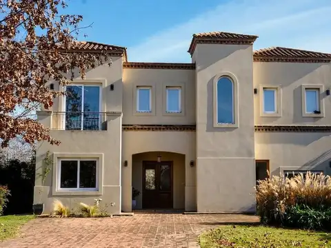 Casa en Venta de 4 dormitorios