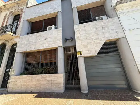 Casa en Venta en Parque Patricios, CABA