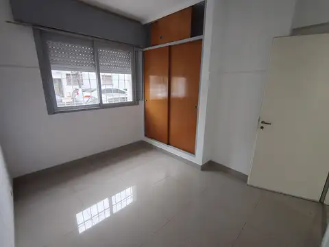 Depto Tipo Casa en Alquiler de 1 dormitorio