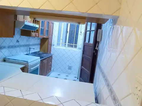 Departamento en Venta en Flores, USD 100.000