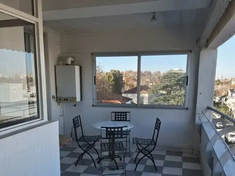 Departamento en Venta en Versalles, USD 179.000