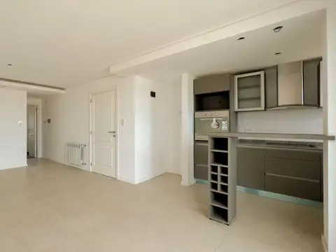 VENTA! 2 amb A ESTRENAR c/balcón - Constitución