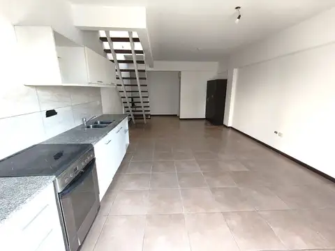 Departamento en Alquiler en Villa Ortuzar, $ 890.000