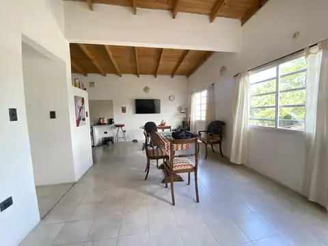 Depto Tipo Casa 2 ambientes con 1 baño