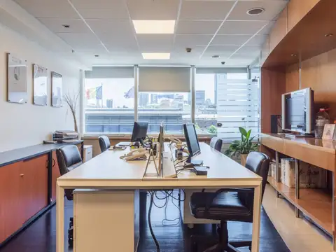 Manuela Saenz 300, Piso 5