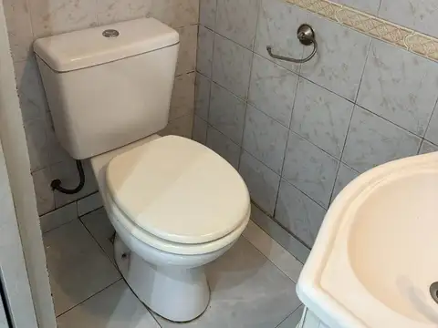 VENTA DUPLEX 3 AMB C/COCHERA APT/CRED. V.LUZURIAGA