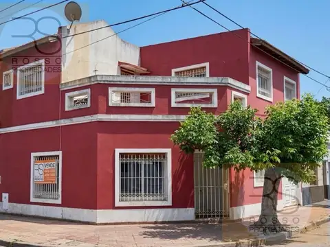 Casa 3 Ambientes en Venta - Haedo