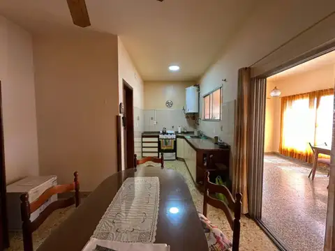 Depto Tipo Casa en Venta con 1 cocheras