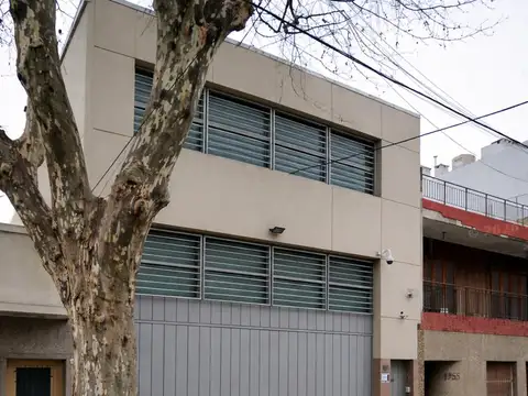 Depósito en Villa Gral. Mitre