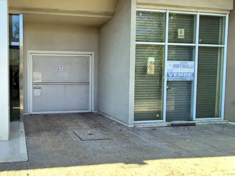 Fernandez 200, Piso 6