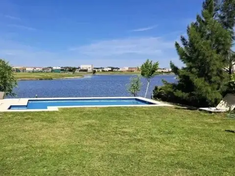 Casa  en Alquiler en San Sebastian, Escobar, G.B.A. Zona Norte