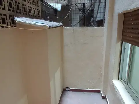 Departamento de tres ambientes - Av. Gaona 2200 Ramos Mejia