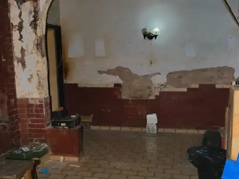 Depto Tipo Casa en Venta en Flores, USD 65.000