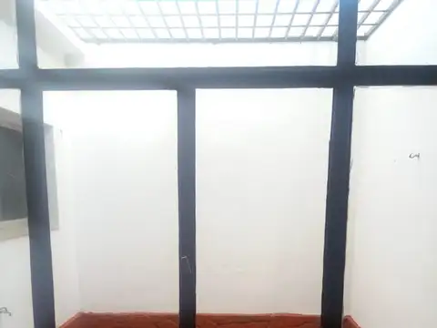 Depto Tipo Casa 5 ambientes con 2 baños