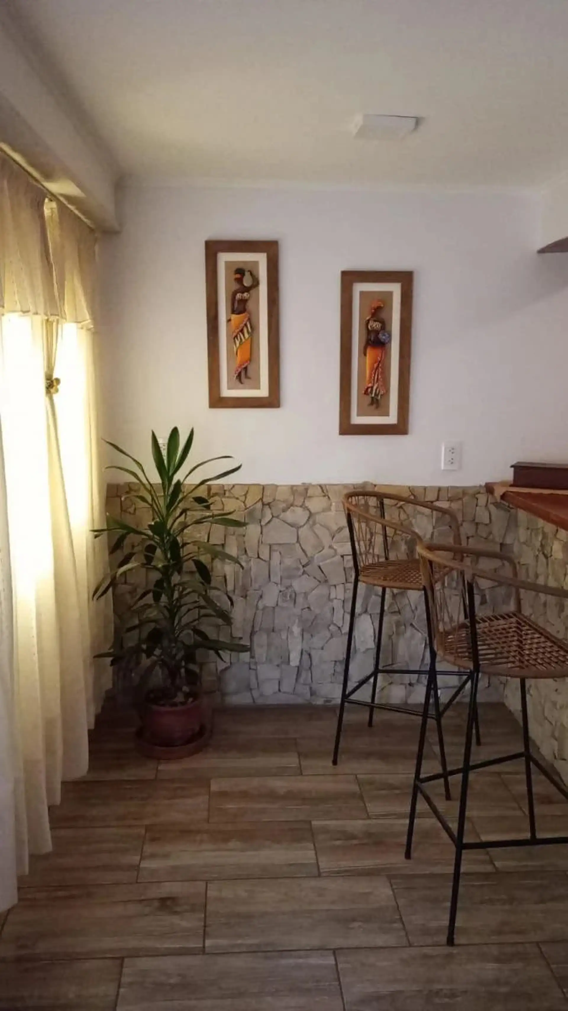VENTA PH CASA INDEPENDIENTE 4 AMBIENTES CON COCHERA