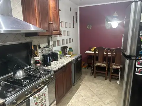 Casa en Venta con 6 cocheras