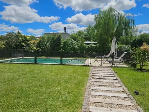 Casa  en Venta en El Cantón Golf, El Cantón, Escobar