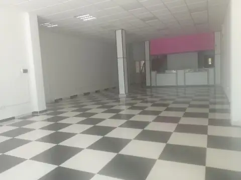 SE VENDE LOCAL CENTRICO   AYACUCHO