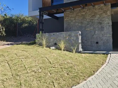 Casa en Venta en La Deseada, La Calera
