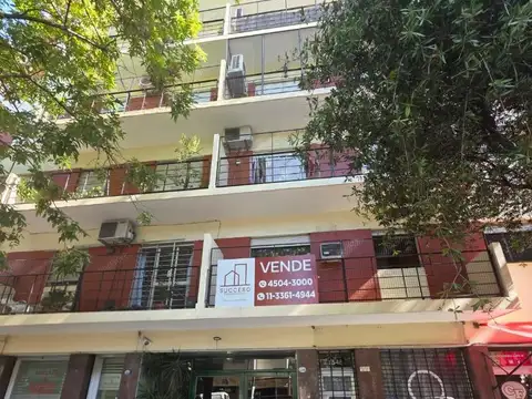 Departamento 4 amb al fte con balcon 79m2 coc comedor