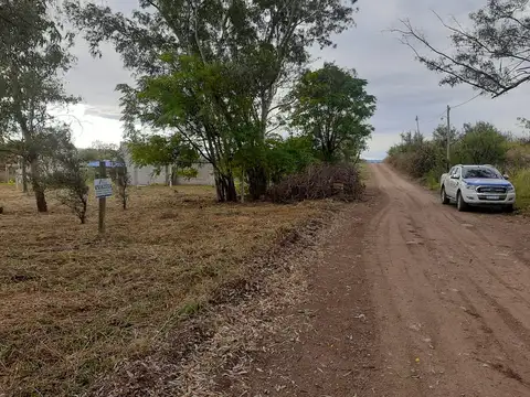 Lote a la venta en Comuna de San Roque. (L154)