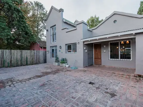 Venta casa 5 ambientes Don Torcuato