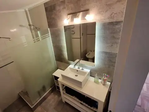 Departamento 4 ambientes con 2 baños