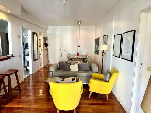 Alquiler Departamento Tres ambientes con cochera en Torres de categoría. Belgrano